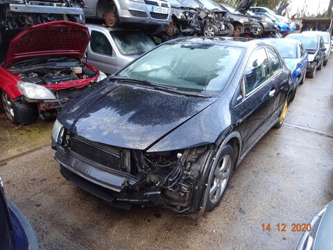 Breaking Honda Civic for spares #1