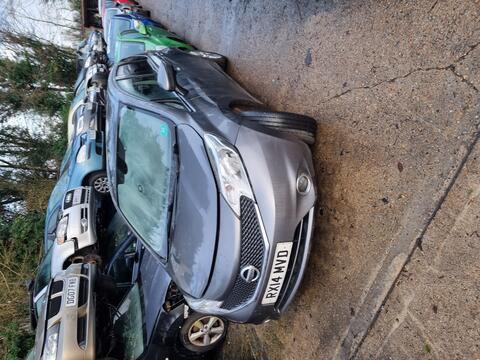 Breaking Nissan Note 2014 for spares #1