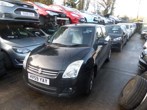 Breaking Suzuki Swift 2010 for spares #1