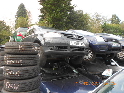 Breaking Volkswagen Fox for spares #2