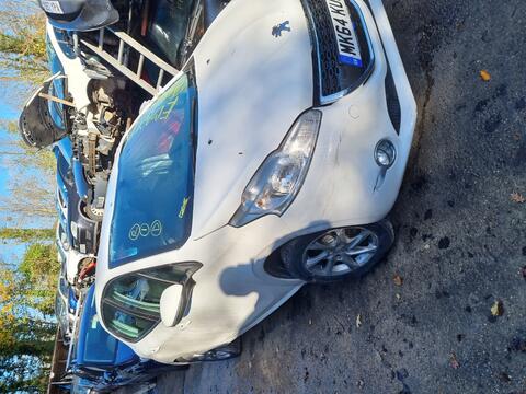 Breaking Peugeot 208 for spares #2