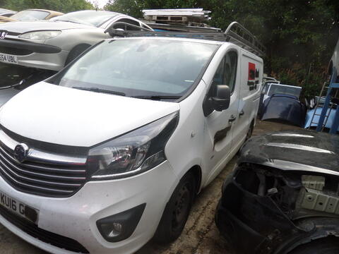 Breaking Vauxhall 2016 Vivaro for spares #2