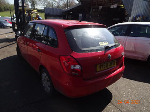 Breaking Skoda Fabia Estate for spares #3