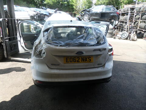 Breaking Ford Focus for spares #3